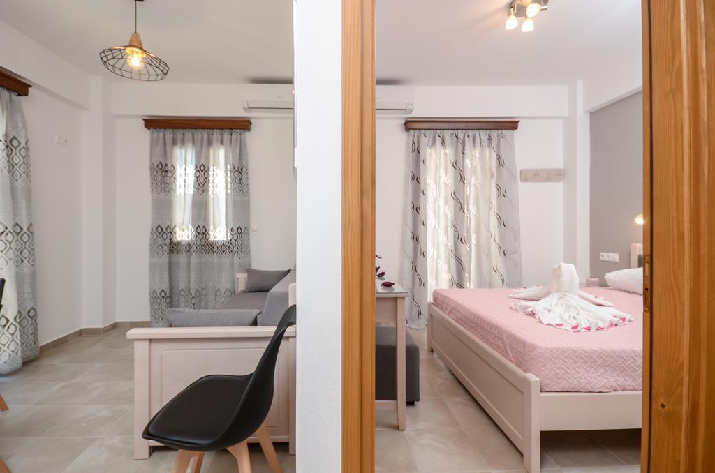Margaritis Apartments 2 Agia Anna  Екстериор снимка